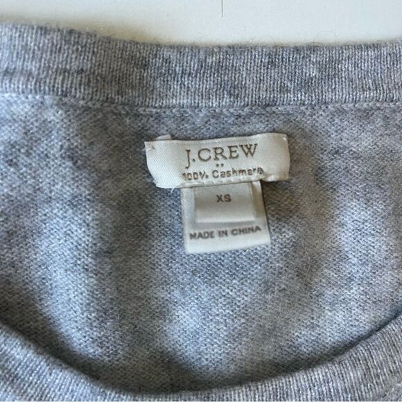 J.Crew Cashmere Grey Crewneck Sweater XS - Picture 5 of 9
